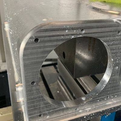 成都卧式加工中心对外变速箱壳体加工